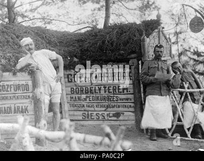 653 Prima Guerra Mondiale, tableau, uomini, uniforme, jesting Fortepan 25065 Foto Stock