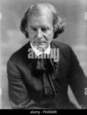 . Inglese: Elbert Hubbard, testa e spalle ritratto, rivolto verso la parte anteriore. La Biblioteca del Congresso di stampe e fotografie Division . circa 1914 612 Elbert Hubbard, mezza lunghezza verticale, rivolto verso la parte anteriore, c1914 Foto Stock