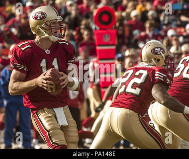 San Francisco, California, Stati Uniti d'America. 4 Dic 2005. San Francisco 49ers quarterback Alex Smith (11) Domenica, 4 dicembre 2005, a San Francisco, California. I Cardinali sconfitto il 49ers 17-10. Credito: Al di Golub/ZUMA filo/Alamy Live News Foto Stock