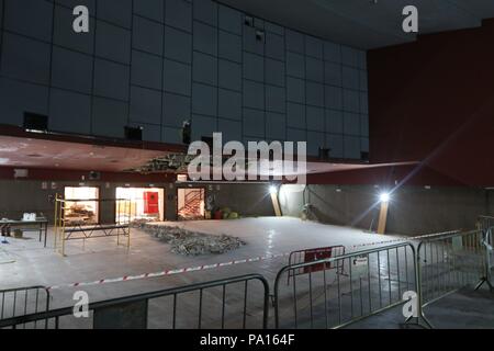 Malaga, Spagna. 19 Luglio, 2018. Antonio Banderas con Caixabank nel suo Soho progetto teatro in Málaga Málaga, Spagna Credito: CORDON PREMERE/Alamy Live News Foto Stock