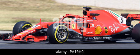 Hockenheim, Germania. Il 20 luglio, 2018. Motorsport: il Campionato del Mondo di Formula 1, il Gran Premio di Germania : Germania di Sebastian Vettel del team Scuderia Ferrari driving durante la prima formazione nell'Hockenheimring. Credito: Uli Deck/dpa/Alamy Live News Foto Stock