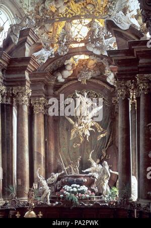 Z-altare- LA ASUNCION DE LA VIRGEN - settecento - BARROCO -. Autore: ASAM, EGID QUIRIN. Posizione: Iglesia de San Juan Nepomuceno, ROHR, Germania. Foto Stock