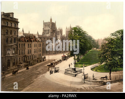 . Inglese: Photochrom del College Green, Bristol. Tra il 1890 e il 1905 334 College Green Bristol 1890s Foto Stock