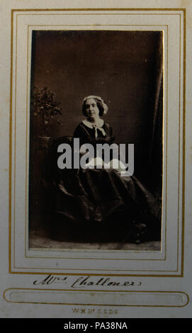 . Inglese: la mia foto digitale (Rodolph (PARLA) 23:10, 22 maggio 2014 (UTC)) di carte de visite della sig.ra Bisse-Challoner, aka Henrietta Emma Helena de Salis (1824-morì il 16 agosto 1863). 1860-63 circa 283 Carte de visite della sig.ra Bisse-Challoner, aka Henrietta Emma Helena de Salis (morto il 16 agosto 1863) Foto Stock