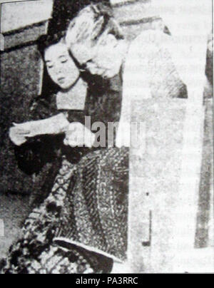 82 Fifi Giovani in Air Mata Iboe Foto Stock