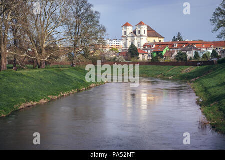 Monastero e chiesa di angelo custode in Veseli nad Moravou città in Moravia del sud della regione della Repubblica ceca Foto Stock