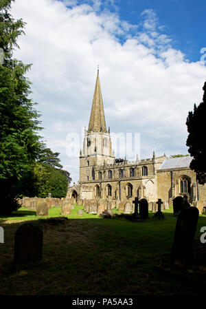 Chiesa di Santa Maria, Masham, North Yorkshire, Inghilterra, Regno Unito Foto Stock