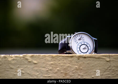 Il tempo non si ferma mai per chiunque Foto Stock