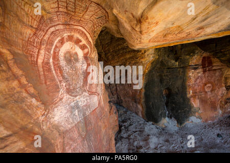 Wandjina Aborigena Arte rupestre a Kimberley Foto Stock