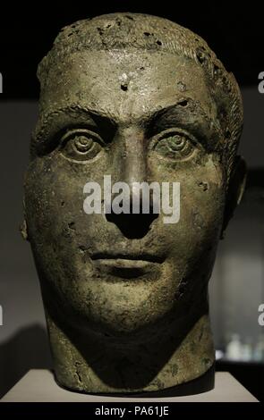 Gordiano III (225-244). Imperatore romano. Busto in bronzo di probabile Gordiano III. Museo Roman-Germanic. Colonia. Germania. Foto Stock