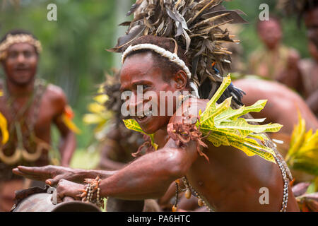 Prestazioni culturali, fiume Sepik, Papua Nuova Guinea Foto Stock