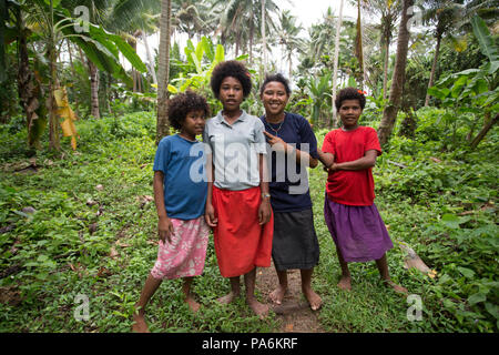 La gente del posto, Yanaba Isola, Papua Nuova Guinea Foto Stock