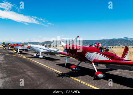 Van's Aircraft RV-8; Rocky Mountain traditori per i voli in formazione team; Salida Fly-in & Air Show; Salida; Colorado; USA Foto Stock