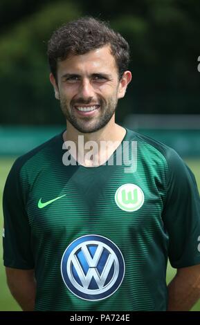 Wolfsburg, Deutschland. Il 20 luglio, 2018. firo: 20.07.2018, calcio, 1.Bundesliga, stagione 2018/2019, VfL Wolfsburg, photo shoot, Ritratto, Ritratto, Admir MEHMEDI, | Utilizzo di credito in tutto il mondo: dpa/Alamy Live News Foto Stock