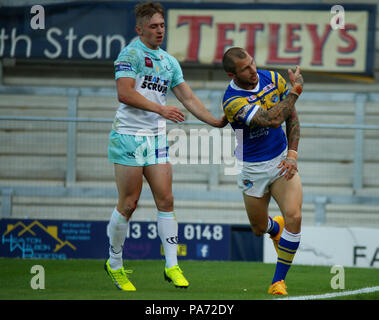 Leeds, Regno Unito. Xx Luglio 2018 , Smeraldo Headingley Stadium, Leeds, Inghilterra; Betfred Super League, Leeds rinoceronti v Widnes Vikings; Luca Briscoe di Leeds rinoceronti celebra il punteggio della seconda prova del gioco. Credito: News immagini /Alamy Live News Foto Stock