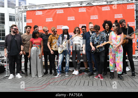 Londra, Regno Unito. Il 21 luglio 2018. Nile Rodgers apertura del sindaco di Londra del musicista di strada internazionale di giorno con i talenti a Wembley Park il 21 luglio 2018. Credito: Picture Capital/Alamy Live News Foto Stock