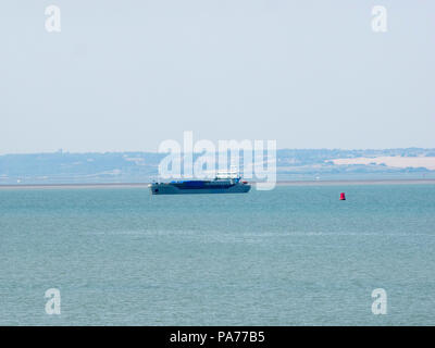 Sheerness, Kent, Regno Unito. 21 Luglio, 2018. Regno Unito Meteo: un soleggiato e caldo giorno in Sheerness, Kent. Credito: James Bell/Alamy Live News Foto Stock