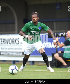 Kingston London UK 21 luglio 2018 - Gaetan Bong di Brighton durante la partita di calcio pre-stagione amichevole tra AFC Wimbledon e Brighton e Hove Albion al Cherry Red Records Stadium di Kingston Surrey solo per uso editoriale Foto Stock