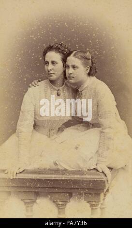 Ritratto della Granduchessa Alexandra Iosifovna (1830-1911) e la Granduchessa Olga Constantinovna della Russia (1851-1926). Museo: Stato russo, film e foto di archivio, Krasnogorsk. Foto Stock
