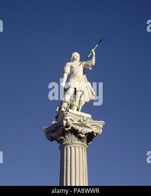 SAN GERMAN - ESCULTORICO REMATE DE N.A. DE LAS COLUMNAS SITUADAS FRENTE A LA PUERTA DE TIERRA - SIGLO XVIII. Autore: HERMANOS ANDREOLI. Posizione: PUERTA DE TIERRA, CADIZ, Spagna. Foto Stock