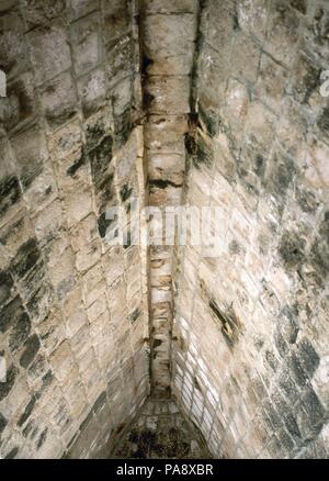 PALACIO GOBERNADOR-A BOVEDA MAYA. Posizione: CASA DEL GOBERNADOR, UXMAL, CIUDAD DE MEXICO. Foto Stock