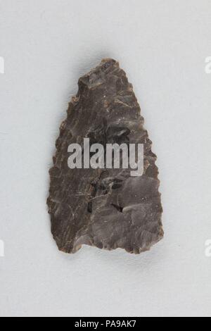 Arrowhead. Cultura: il Giappone. Dimensioni: W. 7/8 in. (2,2 cm); L. 1 3/8 in. (3.5 cm). Museo: Metropolitan Museum of Art di New York, Stati Uniti d'America. Foto Stock