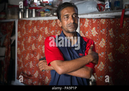 Paziente a Sambhavna Trust clinica di Bhopal , India Foto Stock