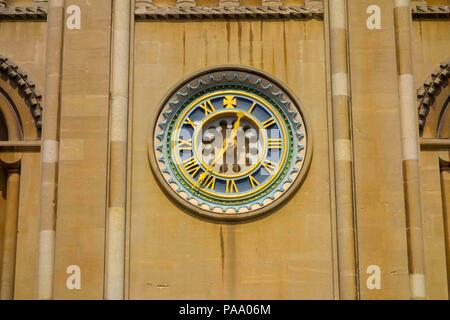 Orologio della chiesa cattedrale di Norwich Foto Stock