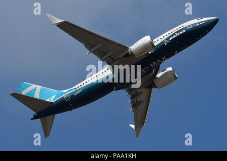 Il Boeing Commercial 737-MAX7 prototipo e dimostratore a Farnborough airshow. Foto Stock