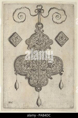 Design per il verso di un ciondolo con tre grandi fiori. Artista: Jan Collaert I (Netherlandish, Antwerp ca. 1530-1581 Anversa). Dimensioni: foglio: 5 3/4 × 4 a. (14,6 × 10,1 cm). Editore: pubblicato da Hans Liefrinck (Augsburg (?) 1518?-1573 Anversa) , ad Anversa. Serie/Portafoglio: Disegni pendente con divinità in nicchie e Flower-Arabesques. Data: prima del 1573. Pannello verticale con il design per un pendente verso al centro. L'ornamento è decorata con un fiore-arabesque pattern, con un bastone o impianto che salgono dal basso al centro e un grande fiore in ogni ornamento di tre bracci. Fianco Foto Stock