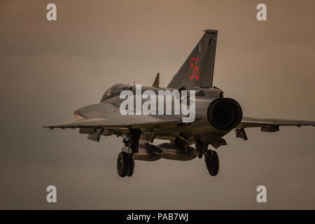 Swedish Air force volo storico Saab J35J Draken Foto Stock