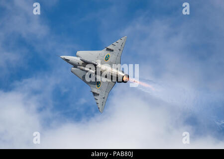 Swedish Air force volo storico Saab J35J Draken Foto Stock