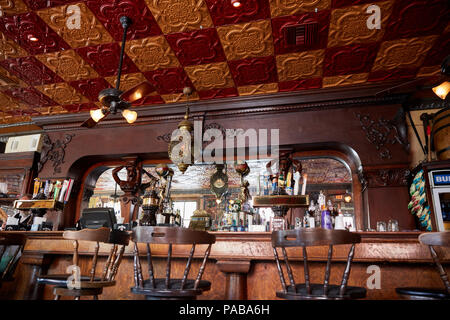 Il bar presso il salone del palazzo in Fernandina Beach, Florida Foto Stock