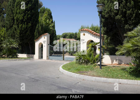 13 Luglio 2018 - La Ciotat, Francia - Lumiere fratelli house e rotonda. L'arrivée d'onu train en gare de La Ciotat è stato girato nella stazione locale. Foto Stock