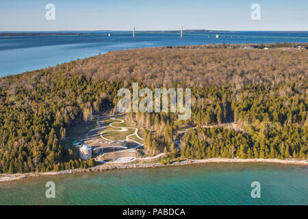 Vista aerea del cielo scuro Park di Mackinaw City Foto Stock