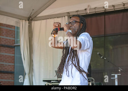 BUSY BEE HOSTING EPMD CONCERTO PRESSO NJ PAC Luglio 19,2018 Foto Stock