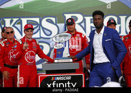 Loudon, New Hampshire, Stati Uniti d'America. 21 Luglio, 2018. Christopher Bell (20) vince la Regione dei Laghi 200 in New Hampshire Motor Speedway in Loudon, New Hampshire. Credito: Justin R. Noe Asp Inc/ASP/ZUMA filo/Alamy Live News Foto Stock