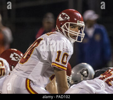 Oakland, la California, Stati Uniti d'America. 23 dic 2006. Kansas City Chiefs quarterback Trent verde (10) il Sabato, 23 dicembre 2006, a Oakland, in California. I capi sconfitti i raider 20-9. Credito: Al di Golub/ZUMA filo/Alamy Live News Foto Stock