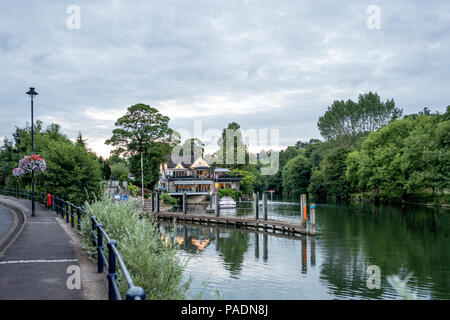 Maidenhead, Berkshire, vista generale, Boulters serratura, ristorante, giovedì Raymill Island, il fiume Tamigi e Thames Valley, Venerdì, 03/10/2016 © Peter SPURRIER, Foto Stock