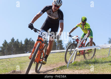 Vallnord, La Massana - Andorra. Il 17 luglio 2018. XCO MOUNTAIN BIKE MASTER WORLD CUP, XCO, Mountain Bike World Cup MAsters 2018 35 - 40 , Vallnord Andorra Foto Stock