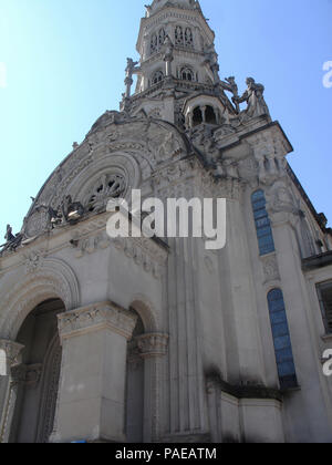 Nossa Senhora da Saúde Chiesa, Domingos de Moraes Avenue, Vila Mariana, São Paulo, Brasile Foto Stock