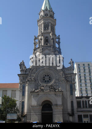 Nossa Senhora da Saúde Chiesa, Domingos de Moraes Avenue, Vila Mariana, São Paulo, Brasile Foto Stock