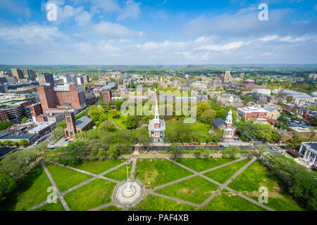 Vista della nuova oasi verde e nel centro città in New Haven, Connecticut Foto Stock