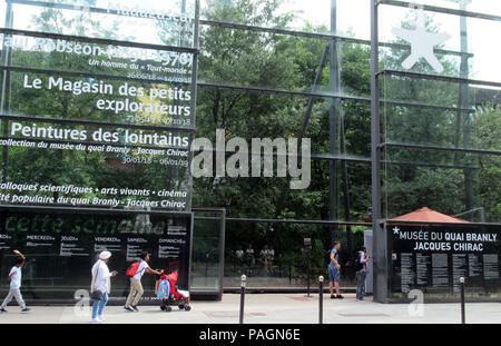 Parigi, Francia. 19 Luglio, 2018. Il Musée du Quai Branly · Jacques Chirac. Credito: Sabine Glaubitz/dpa/Alamy Live News Foto Stock