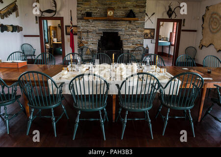 Sala da Pranzo la sala grande, Grand Portage NM, MN, USA, da Bruce Montagne/Dembinsky Foto Assoc Foto Stock