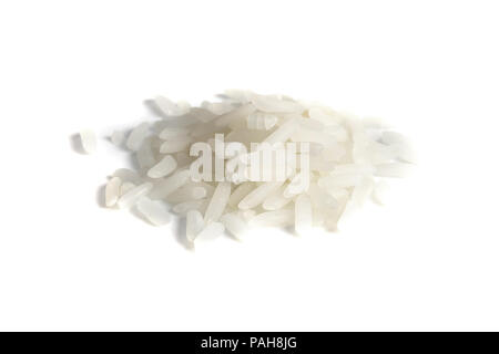 Riso lavorato su sfondo bianco Foto Stock