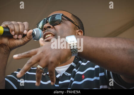 Bruse svanire insieme con il DJ etere ha aperto per EPMD su luglio 19,2018 al NJ PAC Foto Stock