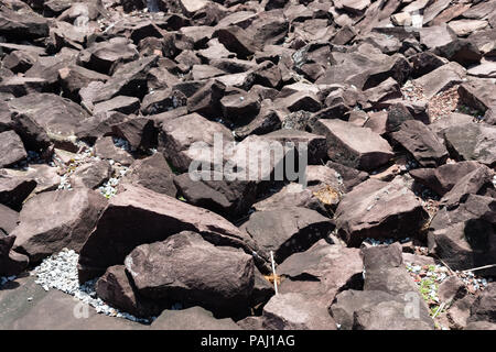 Arenaria siltstone per riprap della costruzione della diga Foto Stock