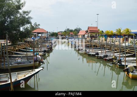 Il villaggio di pescatori a Malacca, Malaysia Foto Stock