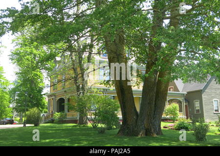 Beaconsfield casa storica (1877), con la sua splendida vista sul mare, è un meraviglioso esempio di elegante architettura vittoriana; Charlottetown, PEI Foto Stock